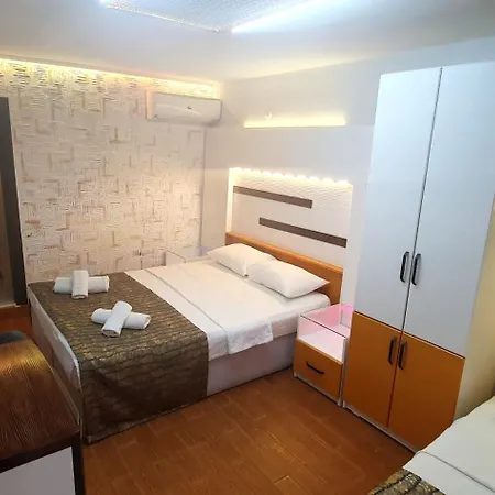 Akcay Yavuz Hotell *