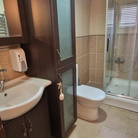 Akcay Yavuz Hotell *