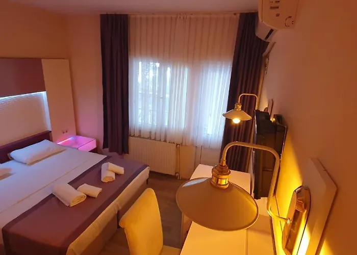 Akcay Yavuz * אדרמיט