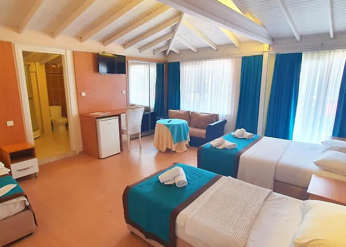 מלון Akcay Yavuz